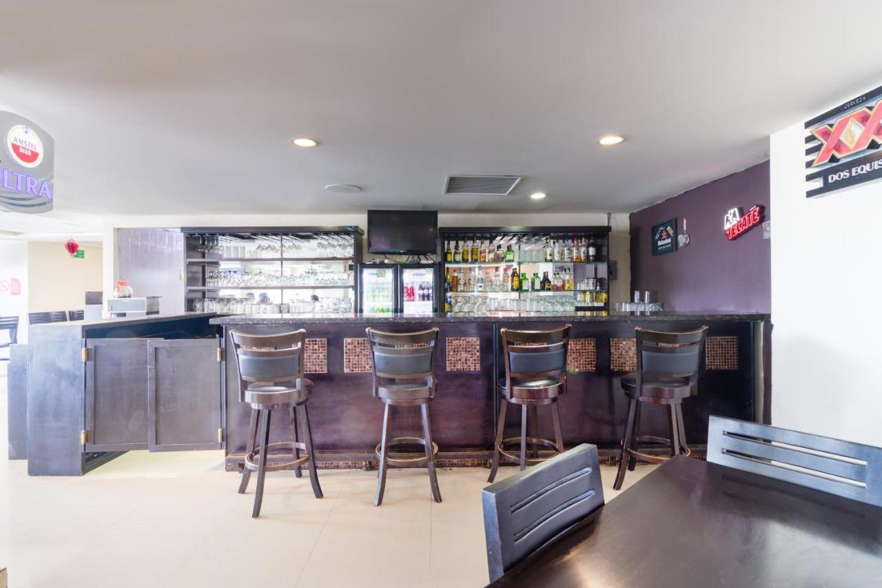 Capital O Hotel Herederos, פיידראס נגראס מראה חיצוני תמונה