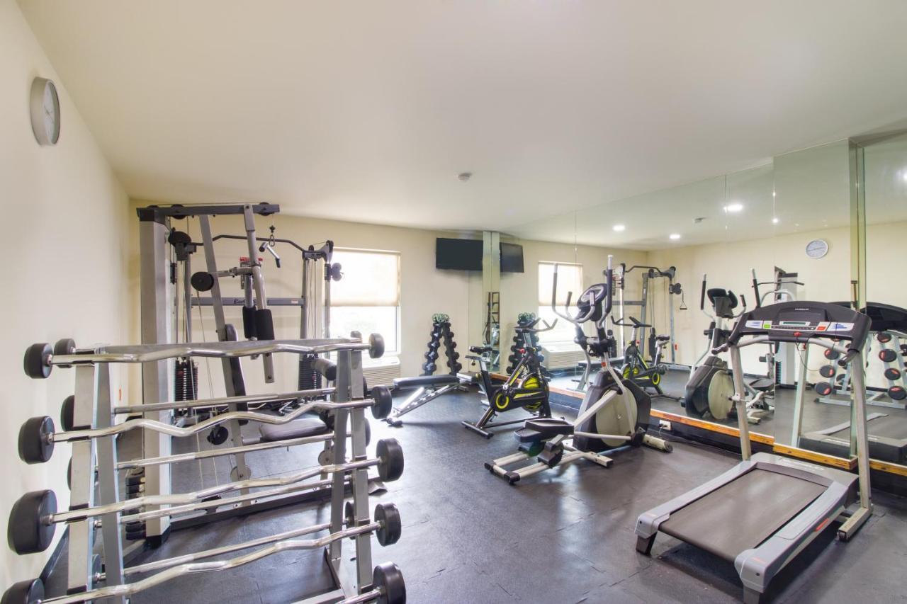 Capital O Hotel Herederos, פיידראס נגראס מראה חיצוני תמונה