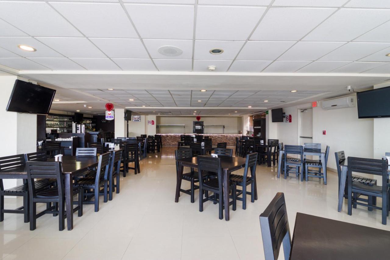 Capital O Hotel Herederos, פיידראס נגראס מראה חיצוני תמונה