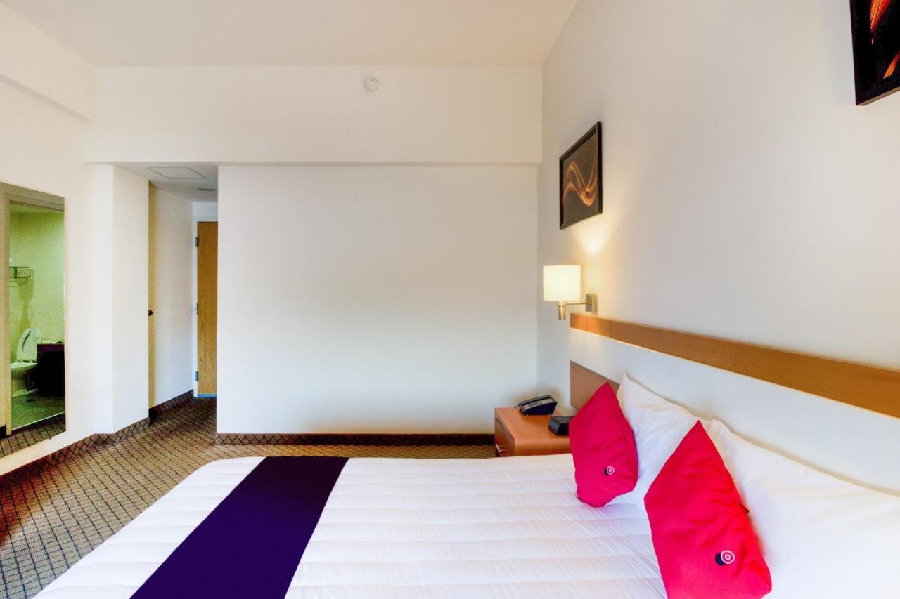 Capital O Hotel Herederos, פיידראס נגראס מראה חיצוני תמונה