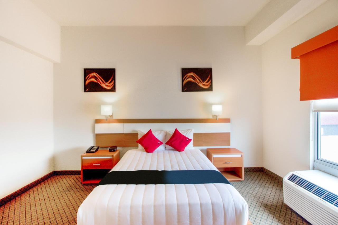 Capital O Hotel Herederos, פיידראס נגראס מראה חיצוני תמונה